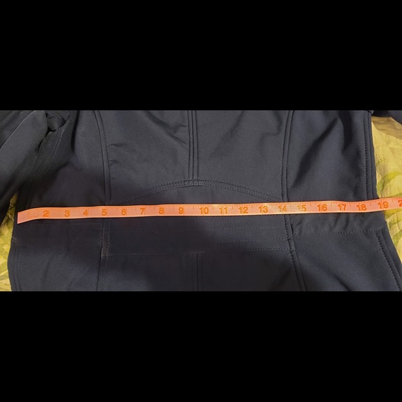 Coat - Picture 7 of 7